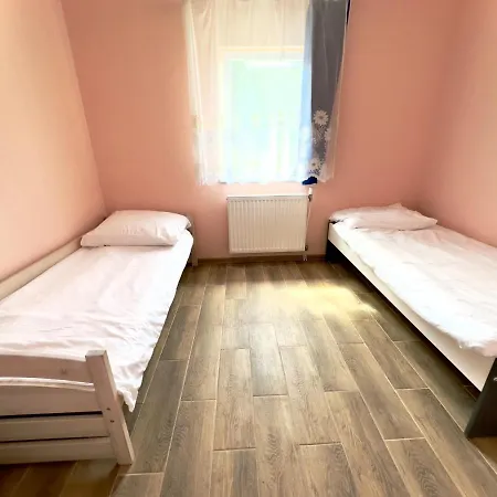 Apartament 4 Osobowy Obok Szpitala Brzeziny 2 Pokoje Prywatna Lazienka I Kuchnia 32M2 Exterior foto