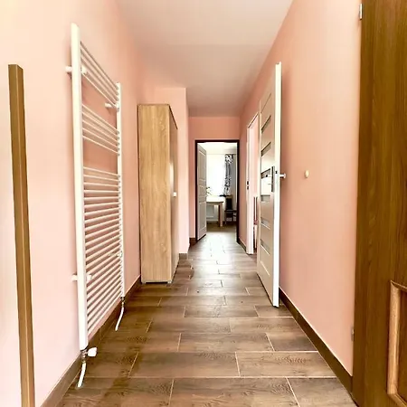 Apartament 4 Osobowy Obok Szpitala Brzeziny 2 Pokoje Prywatna Lazienka I Kuchnia 32M2 Exterior foto