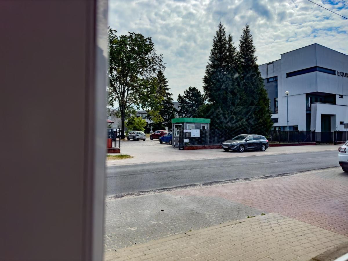 Privatunterkunft 4 Osobowy Obok Szpitala 2 Prywatna Lazienka I Kuchnia 32m2 Brzeziny